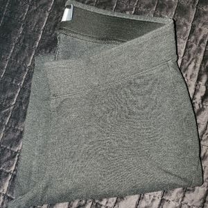 Super soft full length dark grey leggings